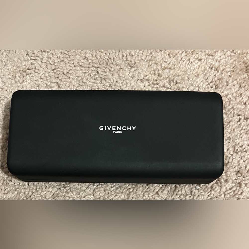 Givenchy Clamshell Glasses Case Case Only - image 1